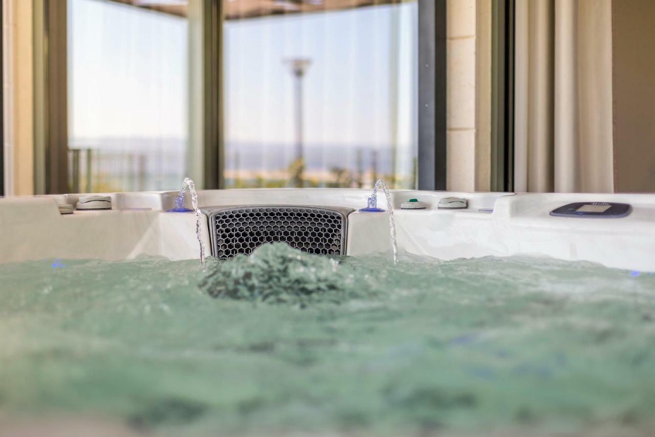 Luxury Apartment With Hot Tub Omiš Eksteriør billede